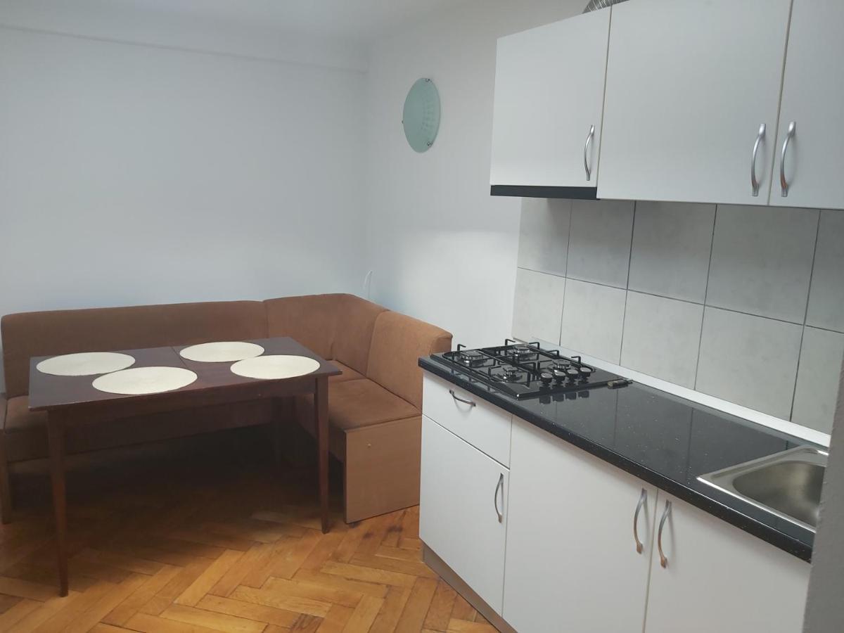 Apartament Kitty Apartament Bukareszt Zewnętrze zdjęcie