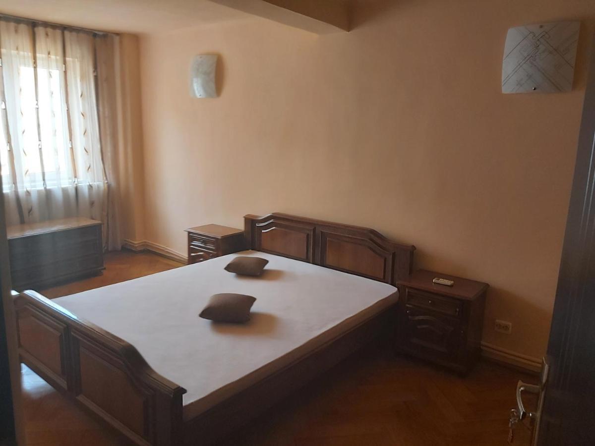 Apartament Kitty Apartament Bukareszt Zewnętrze zdjęcie